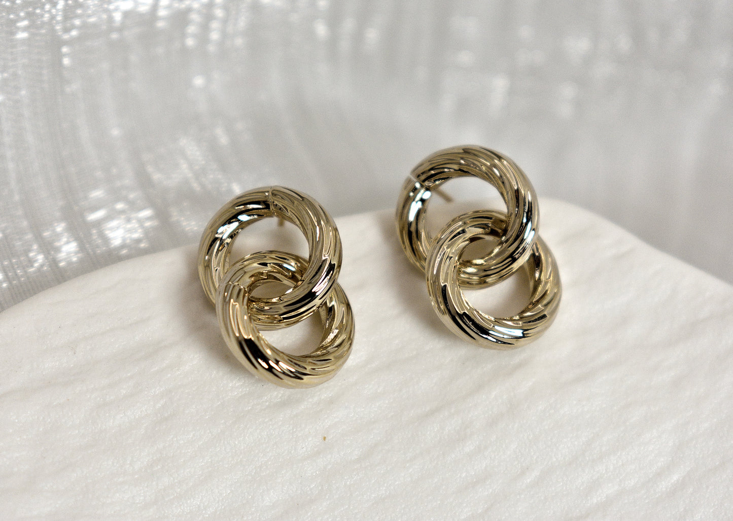 Metal Ring 3D Earrings