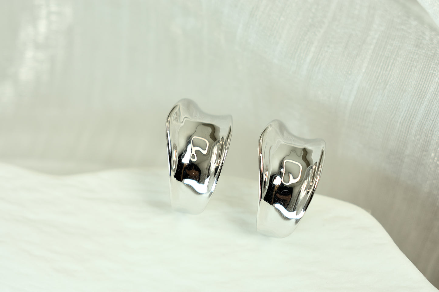 C-Shape Arched Surface Earrings